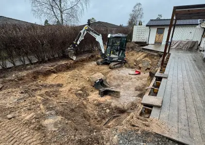 Poolbygge i Danderyd